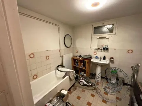Maison à vendre à Levier – 57m² avec terrain de 1001m² à 40 000 € 