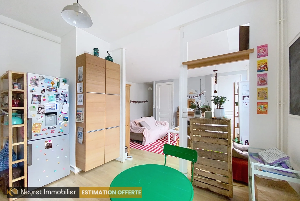 T3 lumineux de 67 m² à Saint-Étienne, proche de la place Jean Jaurès 