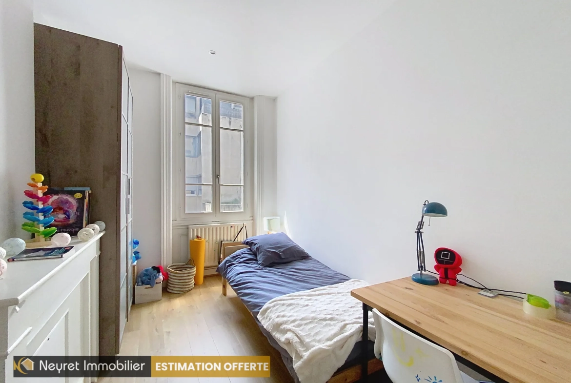 T3 lumineux de 67 m² à Saint-Étienne, proche de la place Jean Jaurès 