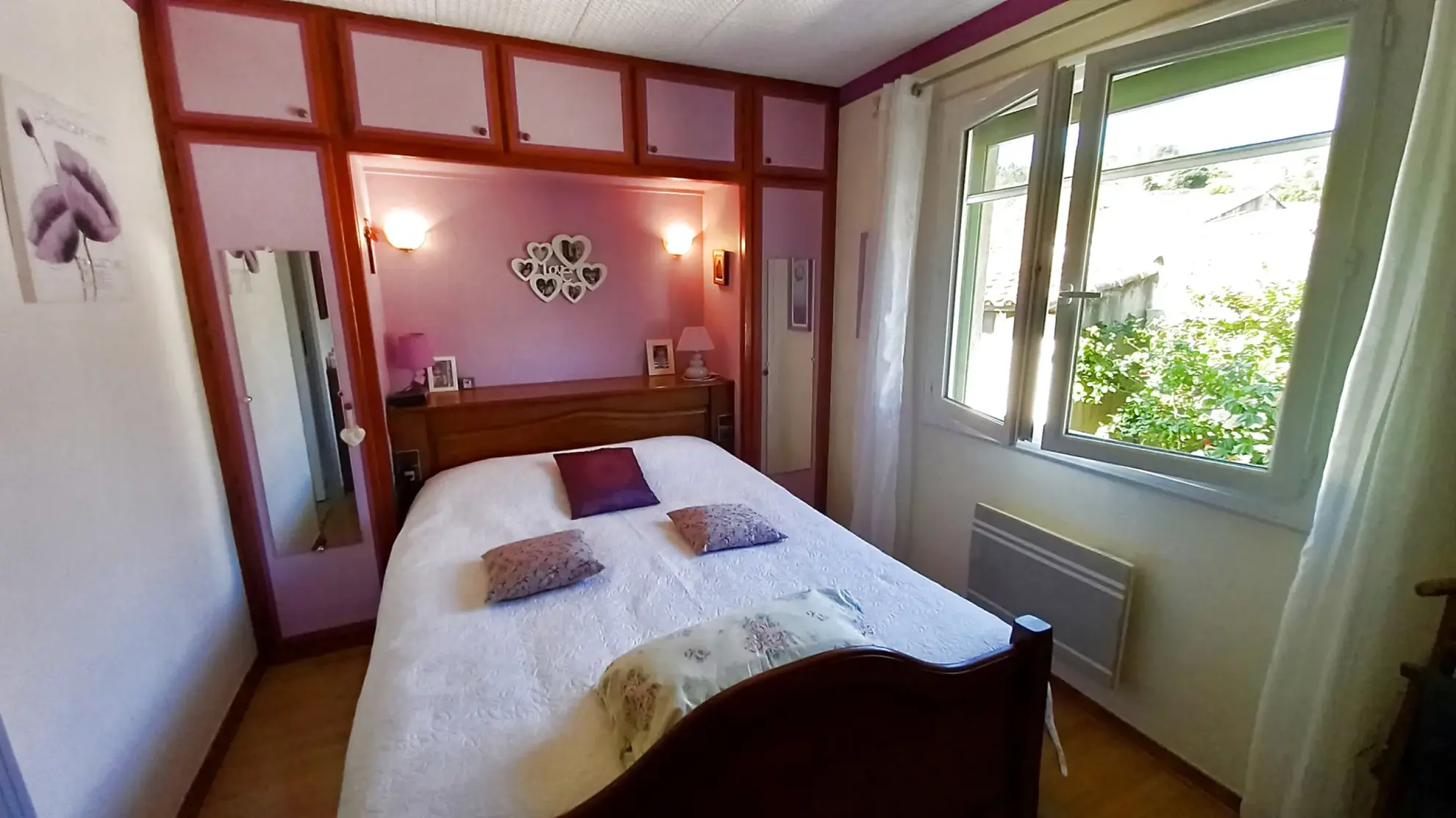 Villa avec piscine, terrasse, garage et vue dégagée à Le Poujol-sur-Orb 