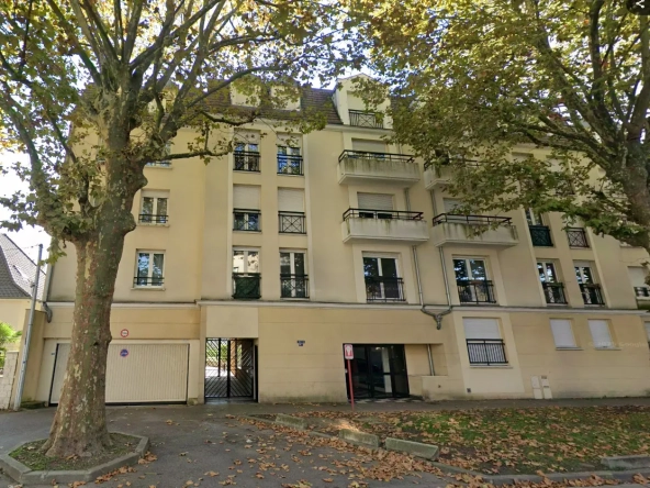 Appartement T4 lumineux de 85,98 m² à Vaujours proche RER B