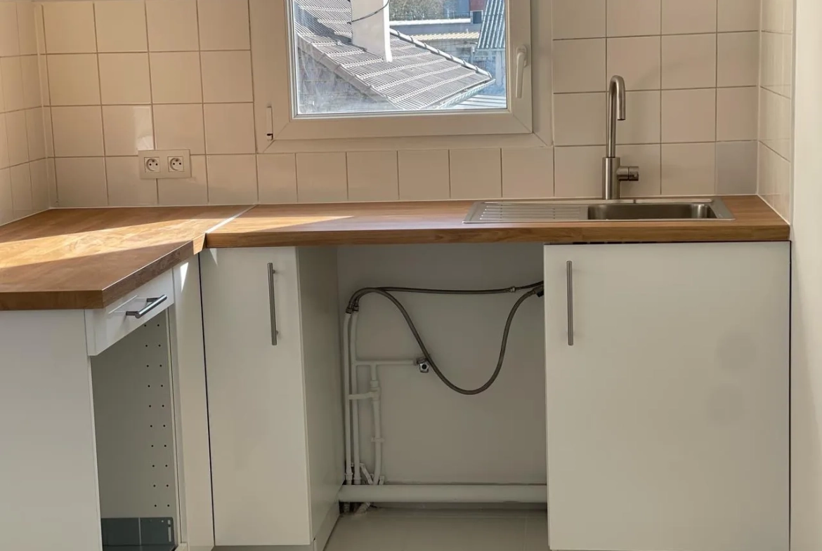 Appartement T4 lumineux de 85,98 m² à Vaujours proche RER B 