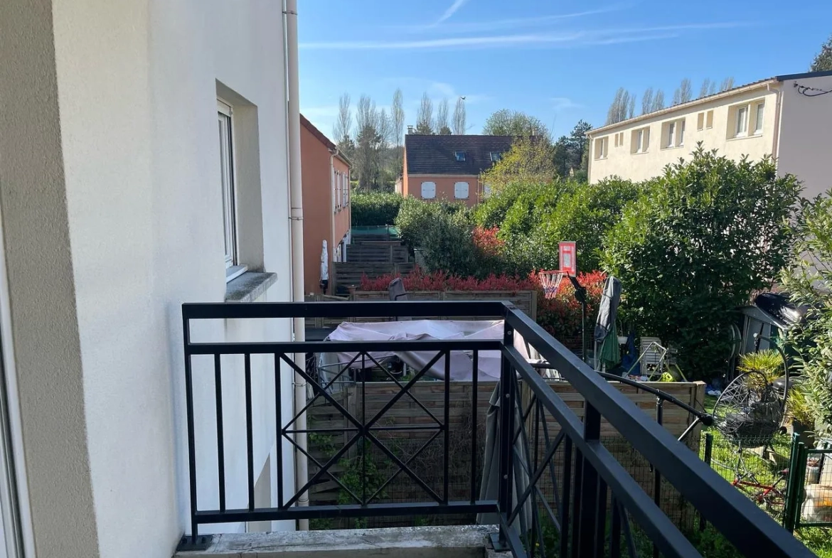 Appartement T4 lumineux de 85,98 m² à Vaujours proche RER B 
