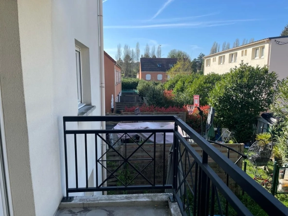 Appartement T4 lumineux de 85,98 m² à Vaujours proche RER B 