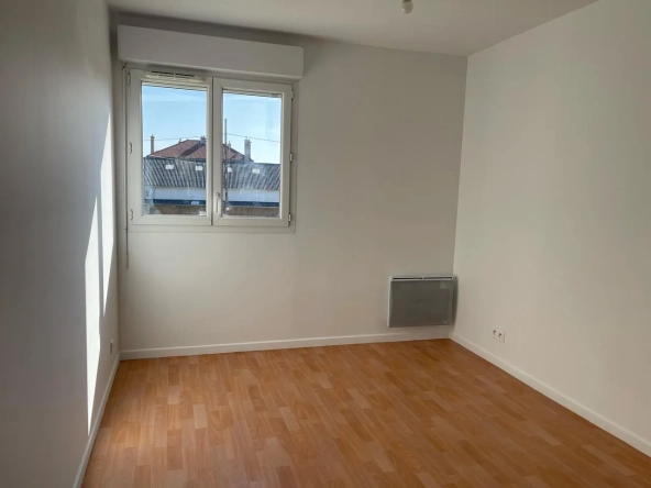 Appartement T4 lumineux de 85,98 m² à Vaujours proche RER B 