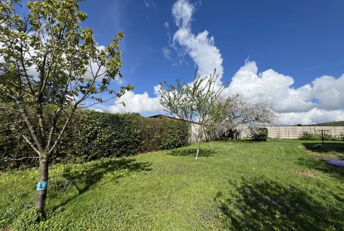 Maison à vendre à Hericourt proche du centre-ville sur 12 ares 