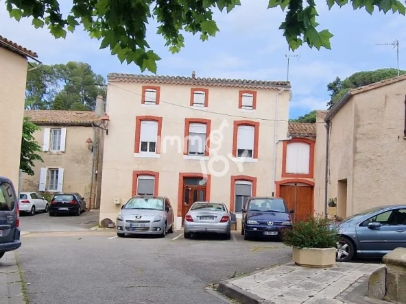 Maison de village T6 de 200 m² à Verzeille, proche Carcassonne