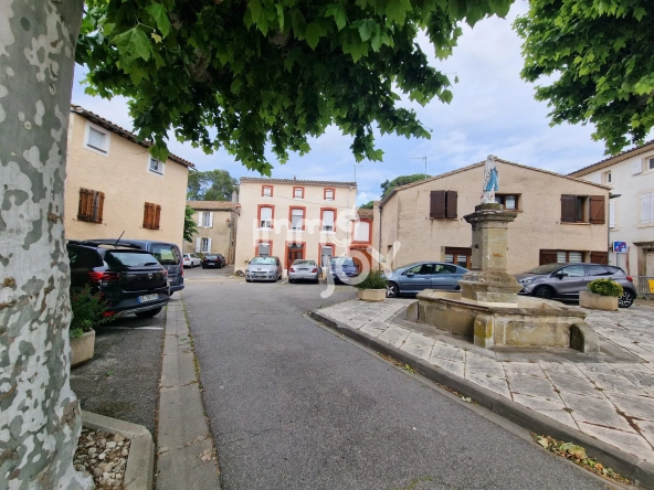 Maison de village T6 de 200 m² à Verzeille, proche Carcassonne 