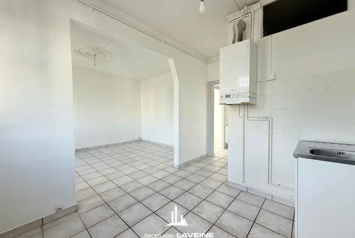 Appartement 3 pièces à vendre au Ban Saint-Martin - Lumineux et bien situé 