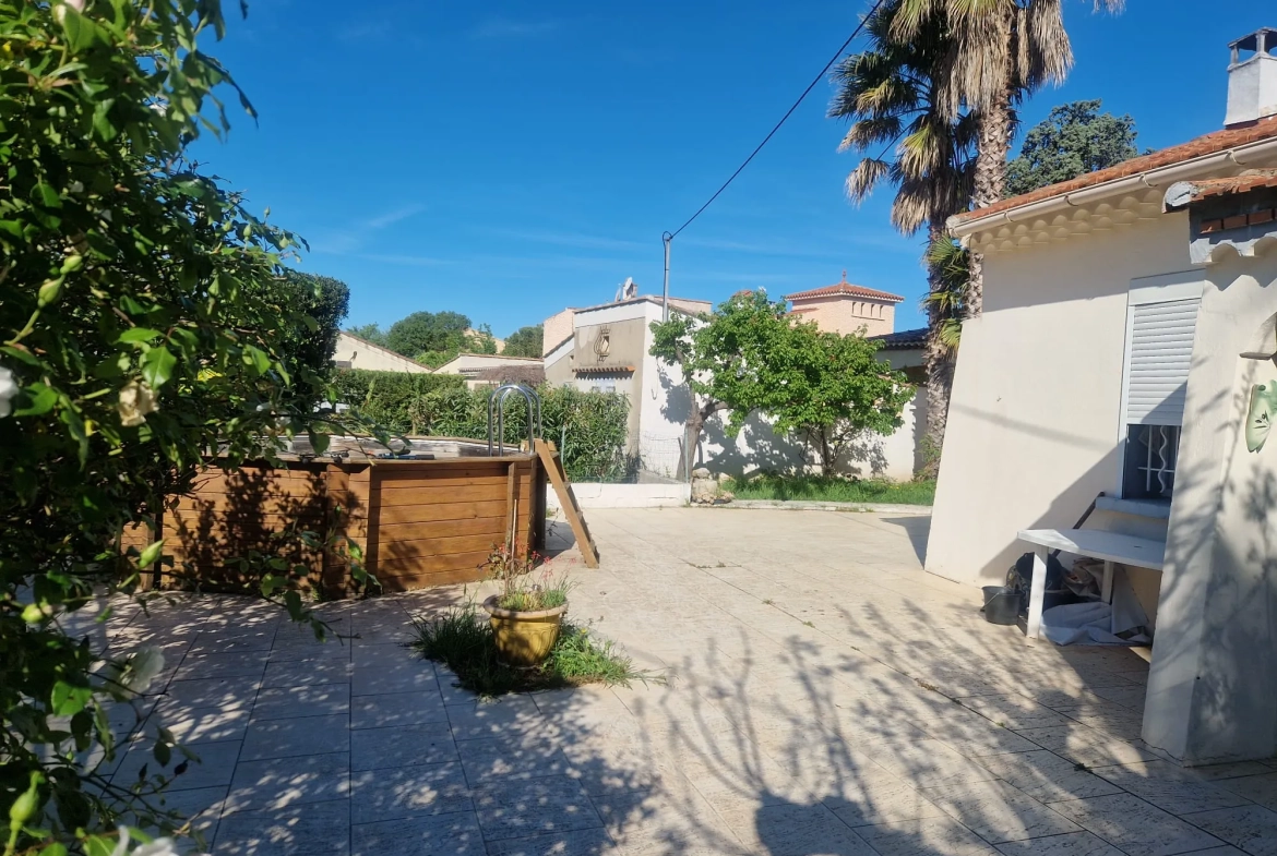 Maison Plain-Pied Type 3 avec Garage et Jardin à Marignane 