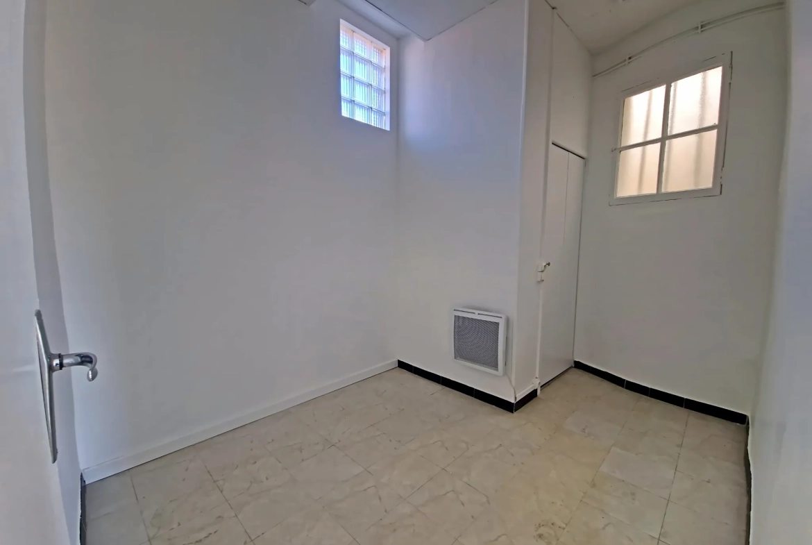 Studio à vendre à Montpellier secteur Gare - Investissement ou pied-à-terre 