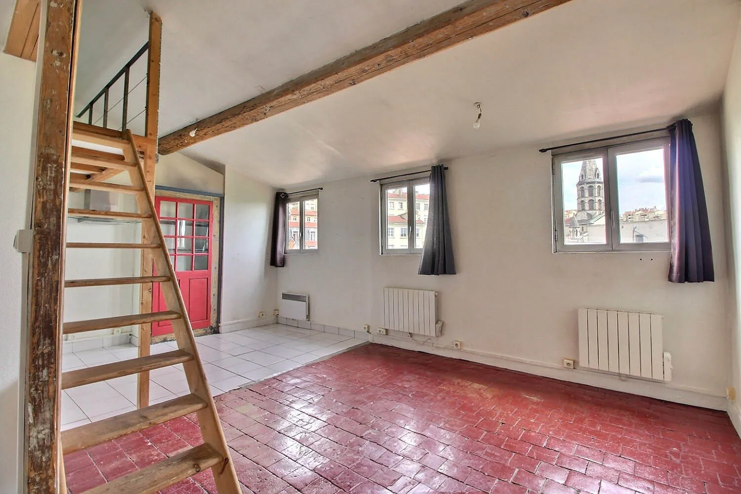 Appartement à vendre avec vue sur Lyon dans le secteur des Pentes de la Croix-Rousse 