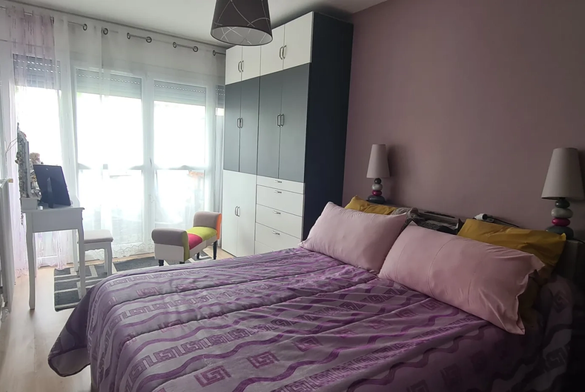 Appartement 4 pièces lumineux avec cave et parking à Limeil-Brevannes 