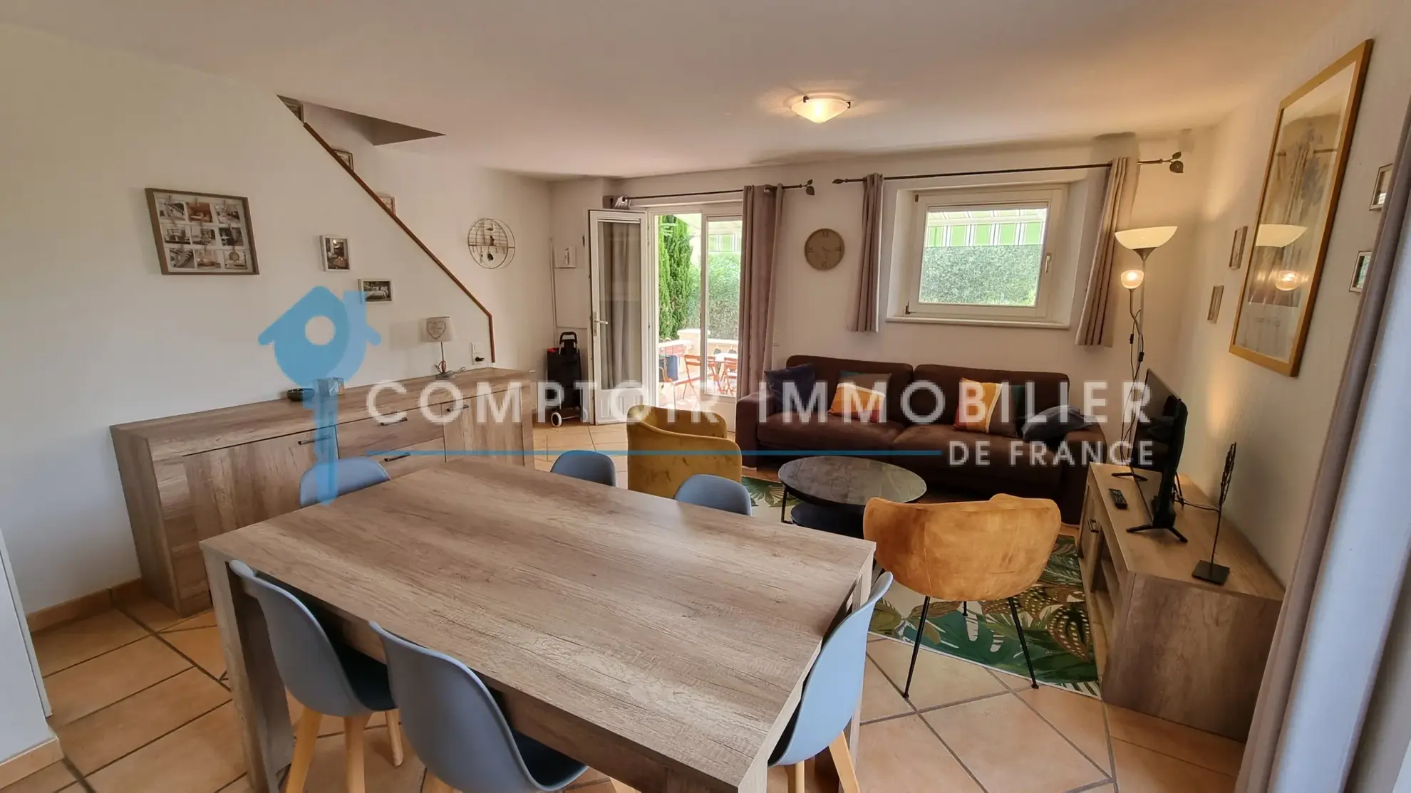 Villa de 73 m2 avec 3 chambres dans domaine sécurisé à Vidauban, Var 
