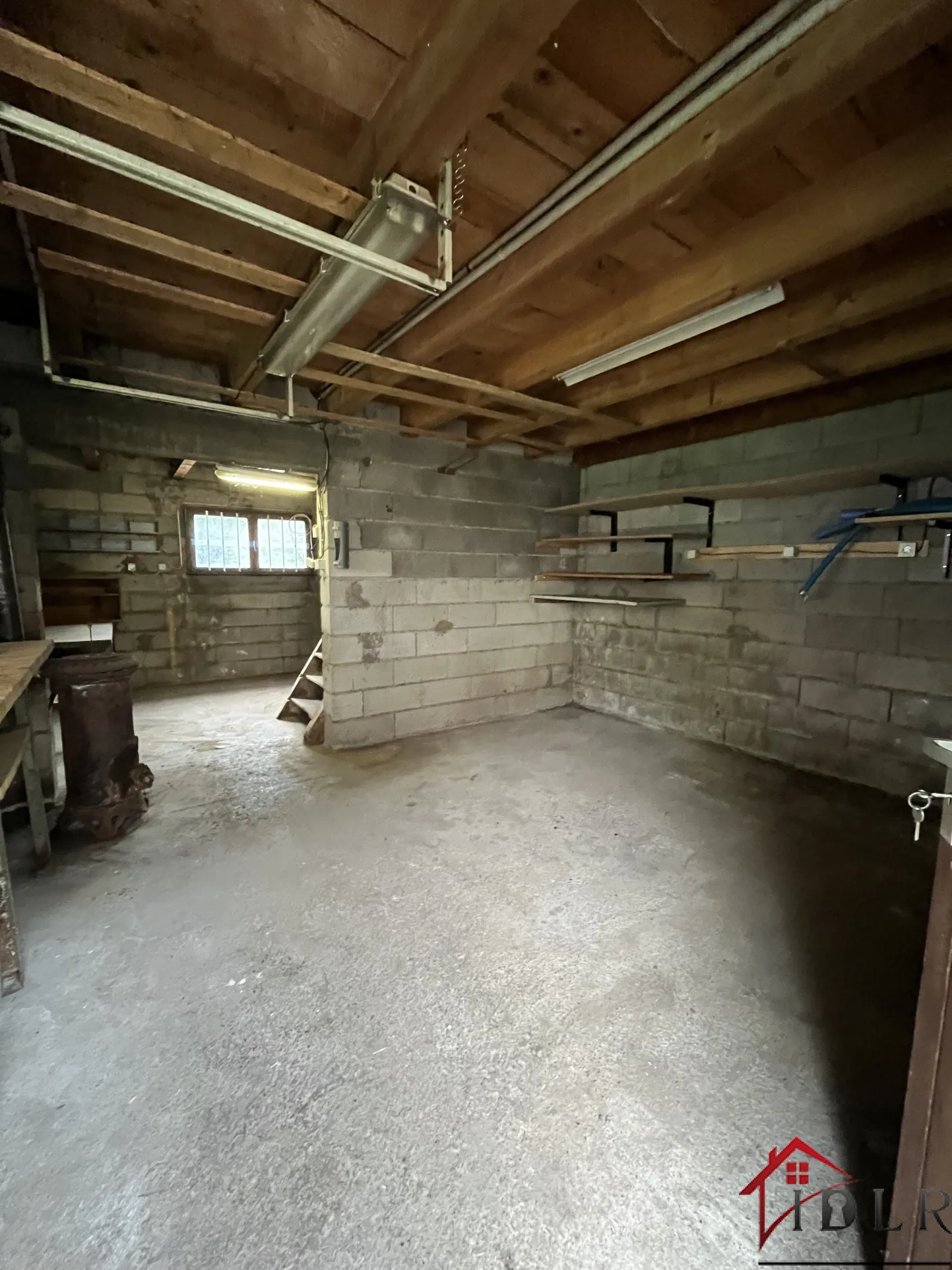 Maison familiale avec piscine à Roye – 170 m2, 4 chambres, dépendance 