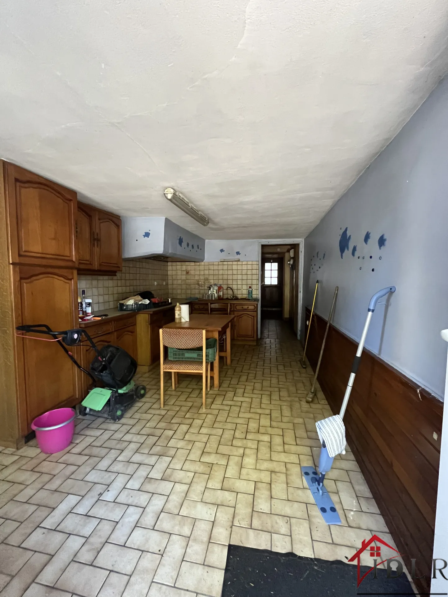 Maison familiale avec piscine à Roye – 170 m2, 4 chambres, dépendance 