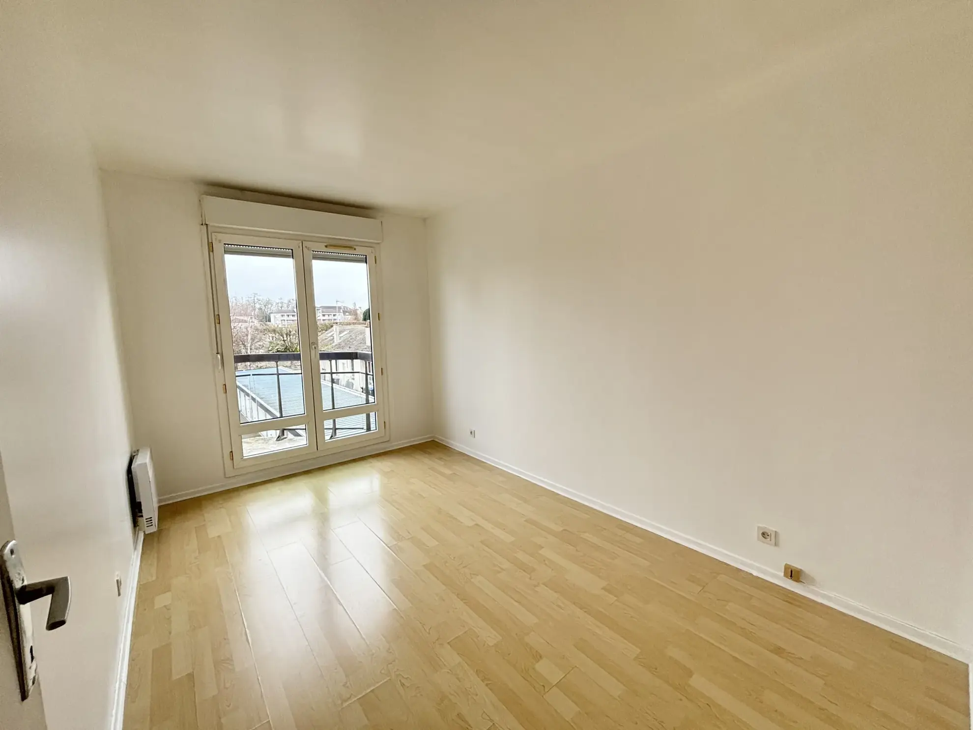 Appartement lumineux de 60,55 m² avec balcon, garage et cave à Meaux 