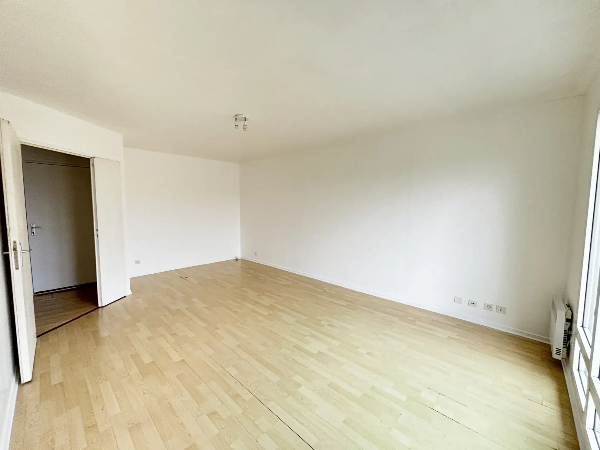 Appartement lumineux de 60,55 m² avec balcon, garage et cave à Meaux 