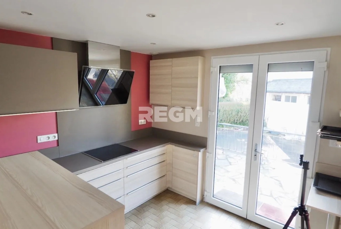 Maison plain-pied de 78 m² avec garage et terrasse à DAINVILLE, Arras 