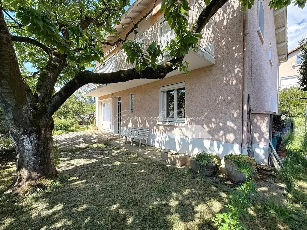 Maison familiale avec appartement indépendant à Millau, jardin et vue sur Pouncho