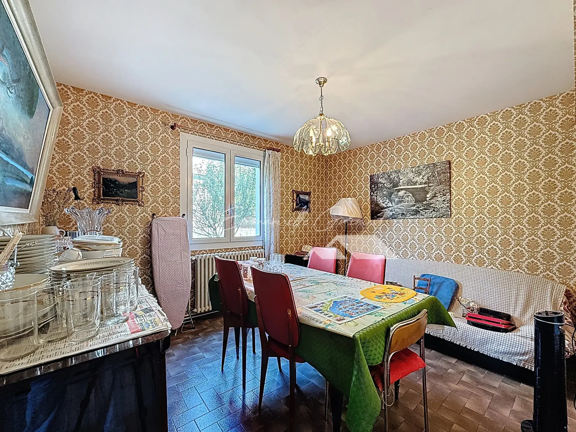 Maison familiale avec appartement indépendant à Millau, jardin et vue sur Pouncho 