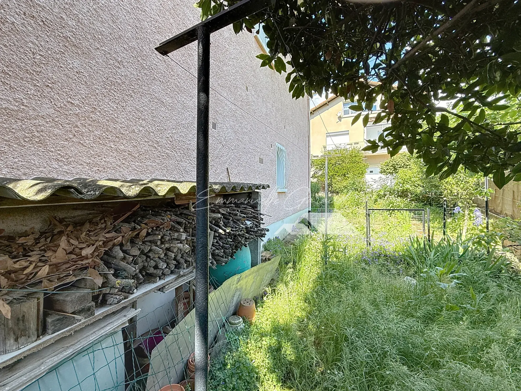 Maison familiale avec appartement indépendant à Millau, jardin et vue sur Pouncho 