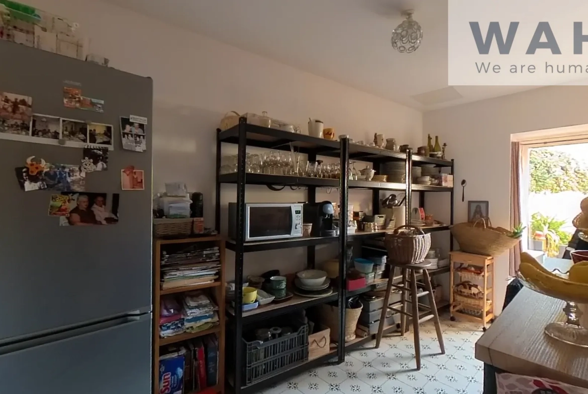 Maison de village de 110 m² à Lansargues, idéalement située avec cour et 3 chambres 