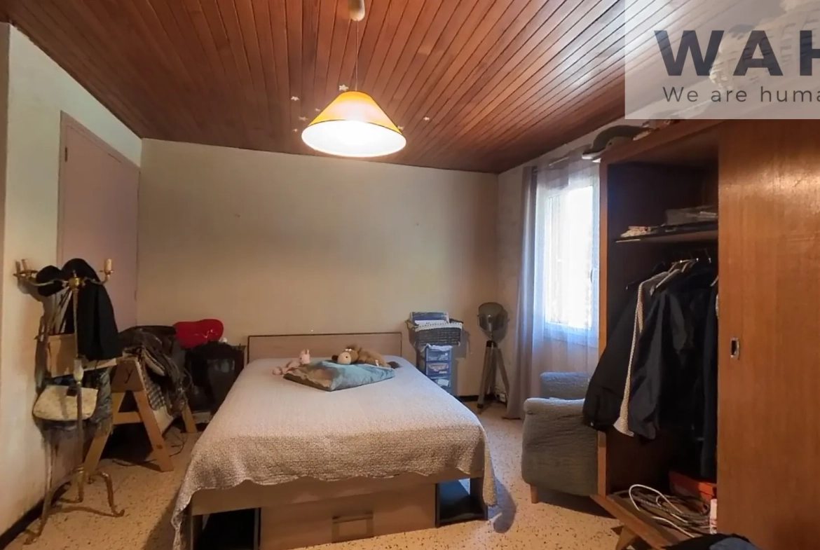 Maison de village de 110 m² à Lansargues, idéalement située avec cour et 3 chambres 