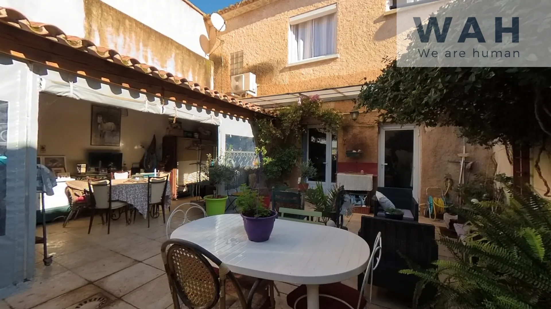Maison de village de 110 m² à Lansargues, idéalement située avec cour et 3 chambres 