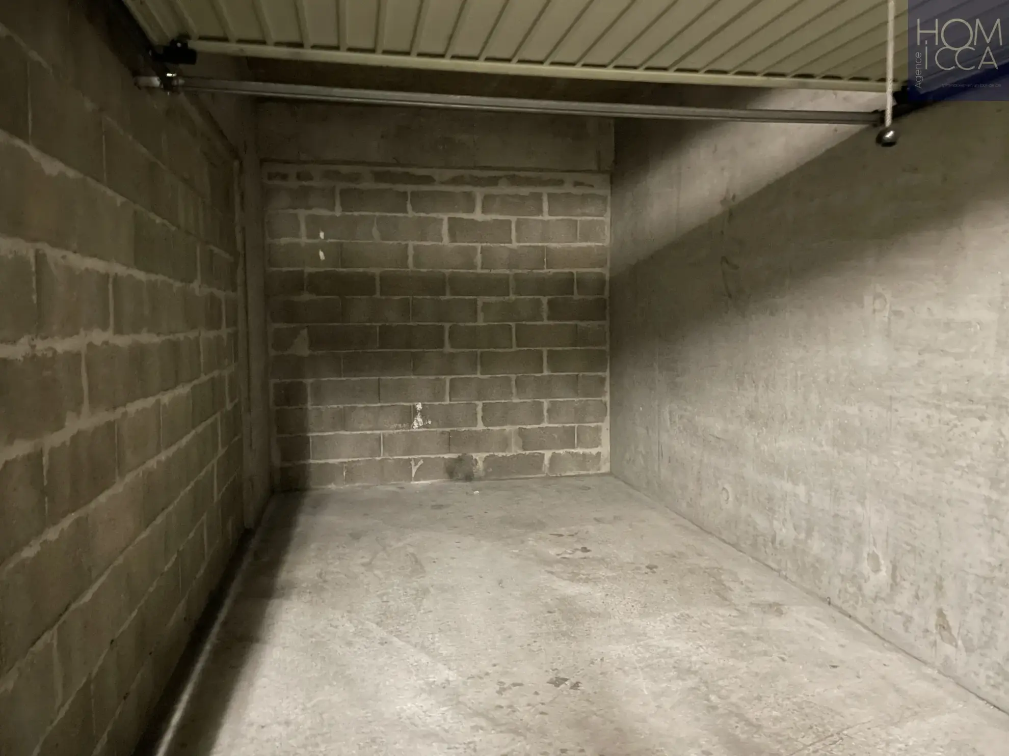 Comme neuf, T2 lumineux de 52,54 m² avec balcon, cave et garage à Villeurbanne, proximité métro Charpennes 
