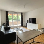 Comme neuf, T2 lumineux de 52,54 m² avec balcon, cave et garage à Villeurbanne, proximité métro Charpennes
