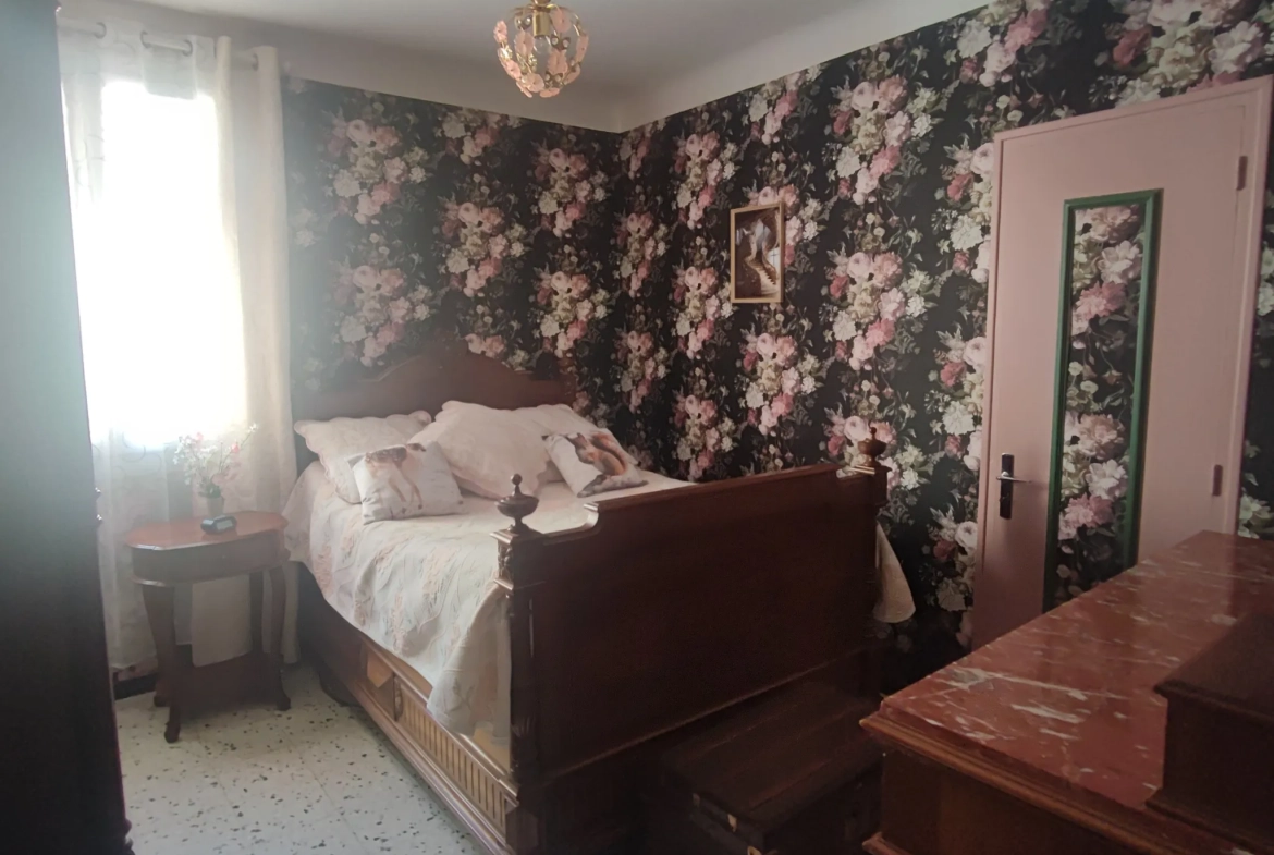 Belle maison familiale à Ferrals les Corbières avec garage et 5 chambres 