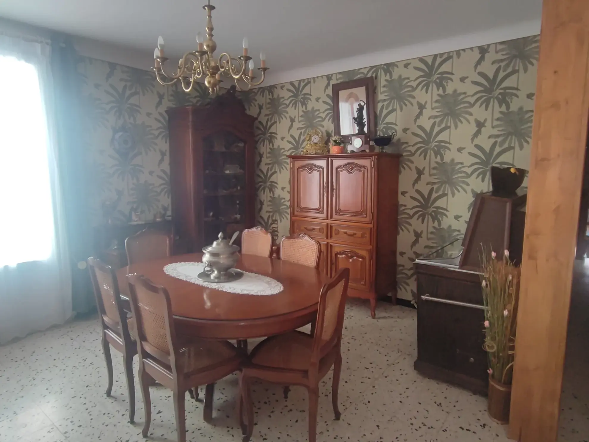 Belle maison familiale à Ferrals les Corbières avec garage et 5 chambres 