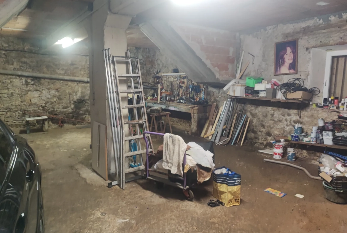 Belle maison familiale à Ferrals les Corbières avec garage et 5 chambres 