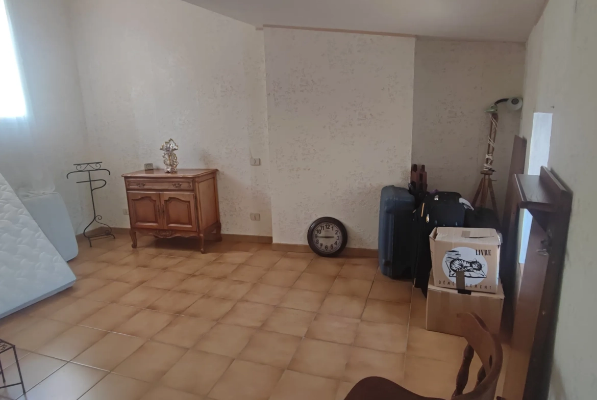 Belle maison familiale à Ferrals les Corbières avec garage et 5 chambres 