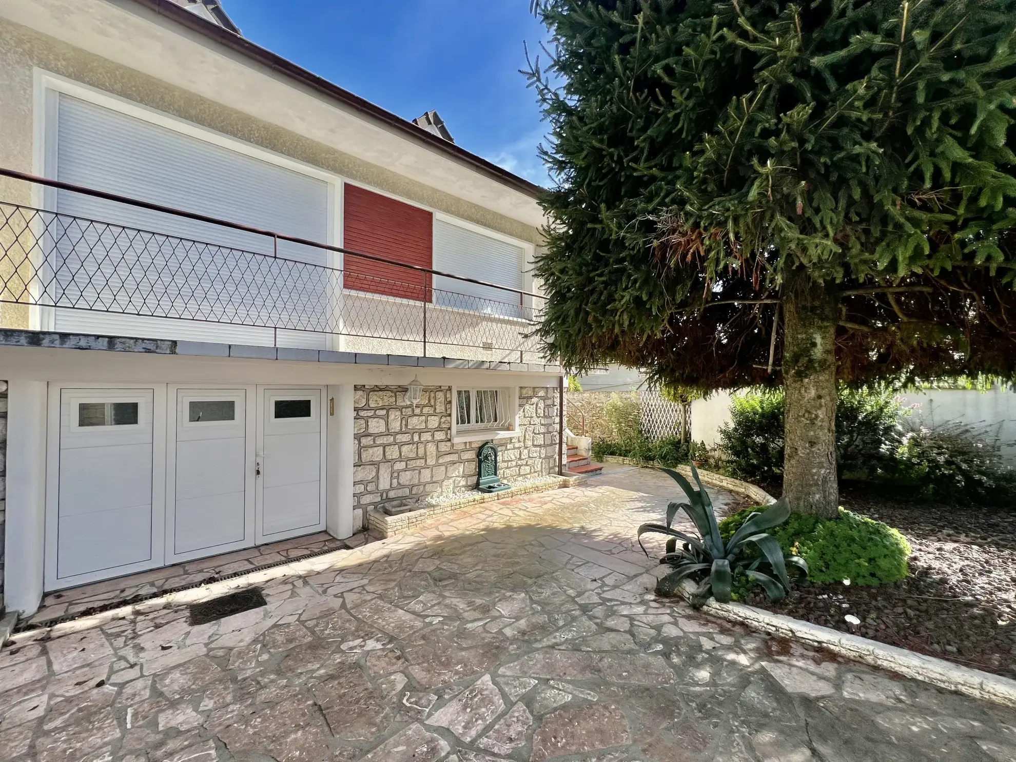 Charmante maison de 98 m² à La Ville du Bois, proche écoles et commerces 