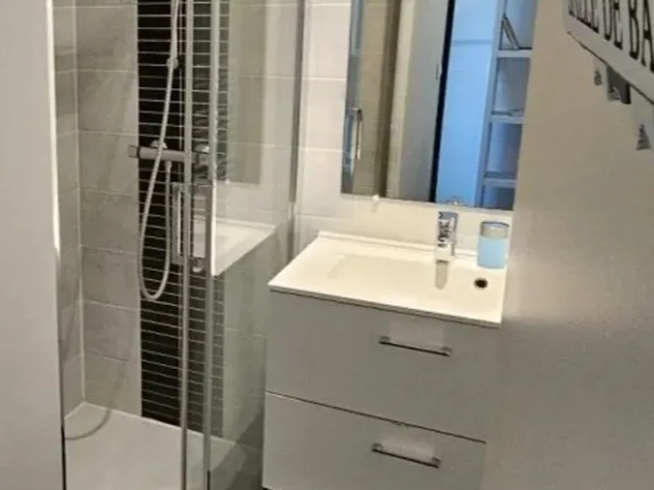 Superbe appartement T3 neuf avec vue mer et piscine au Cap d'Agde 
