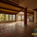 Maison bourgeoise avec local commercial et jardin à Blaye-les-Mines