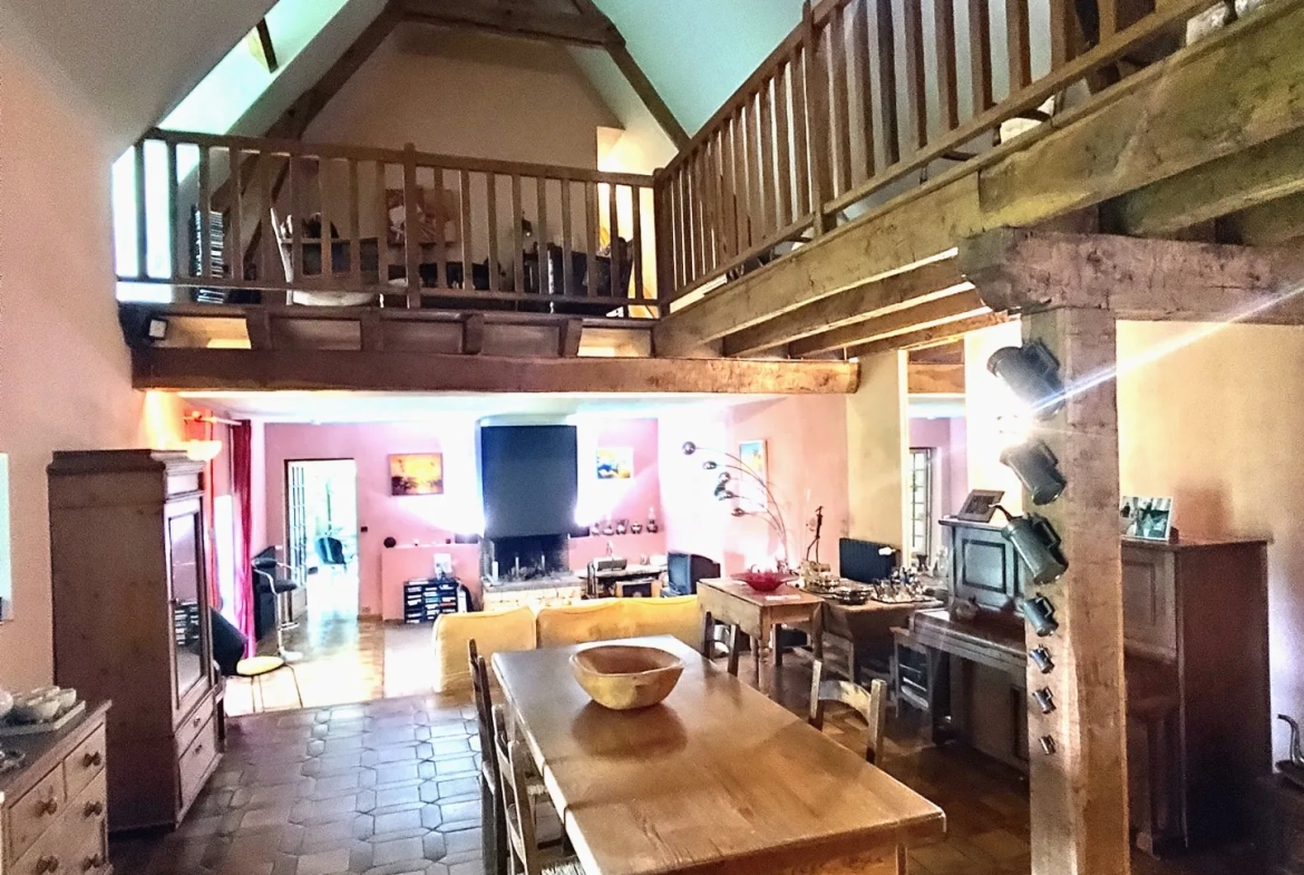 Longère en pierre avec piscine à Martiel - Charmante maison de 183 m2 