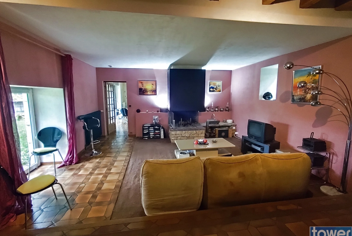 Longère en pierre avec piscine à Martiel - Charmante maison de 183 m2 