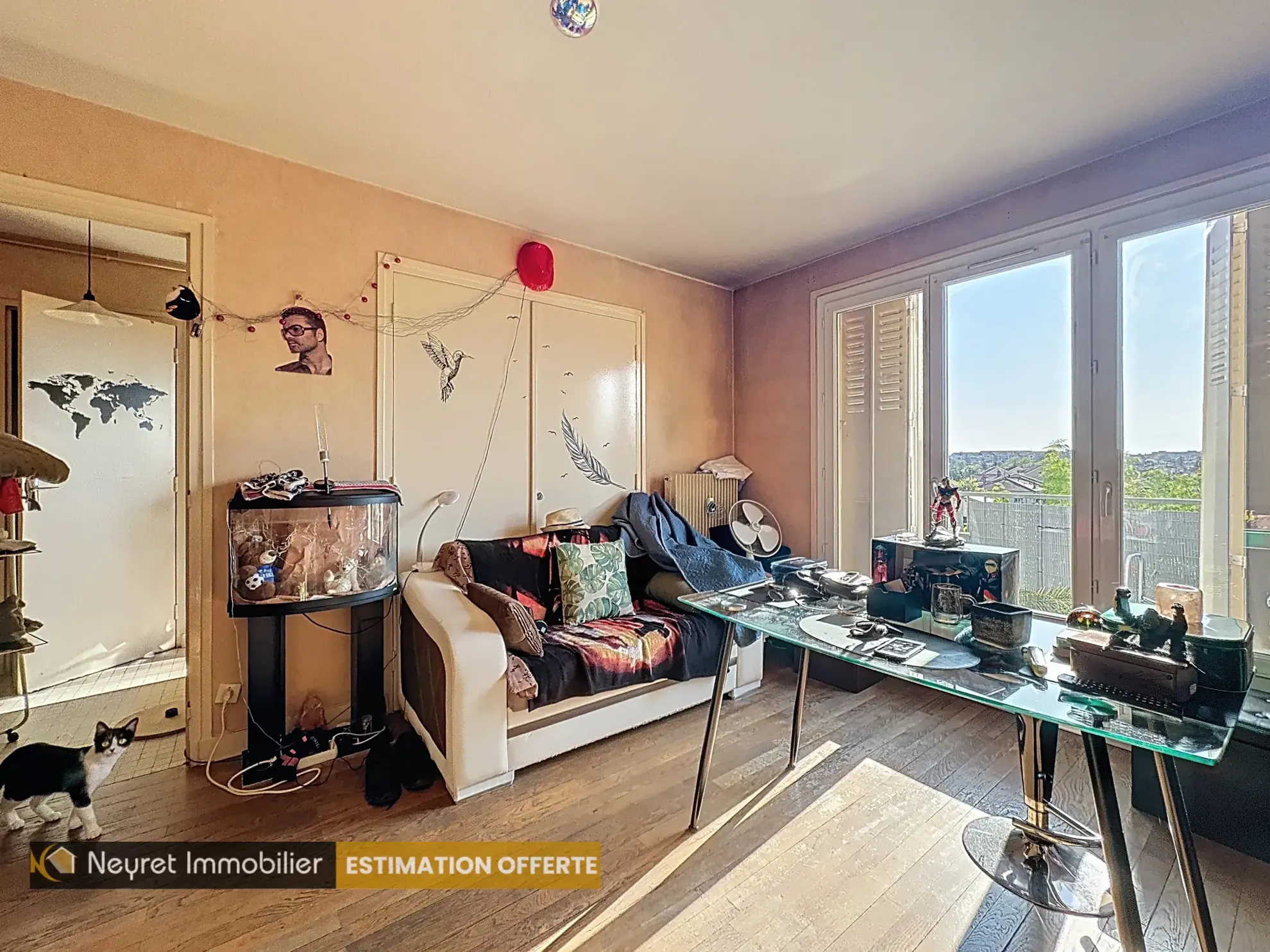Studio lumineux avec balcon à Bron – idéal investisseur ou premier achat 