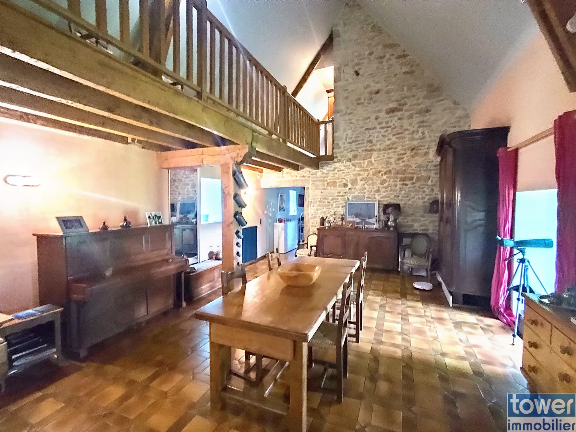 Longère en pierre avec piscine à Martiel - Charmante maison de 183 m2 