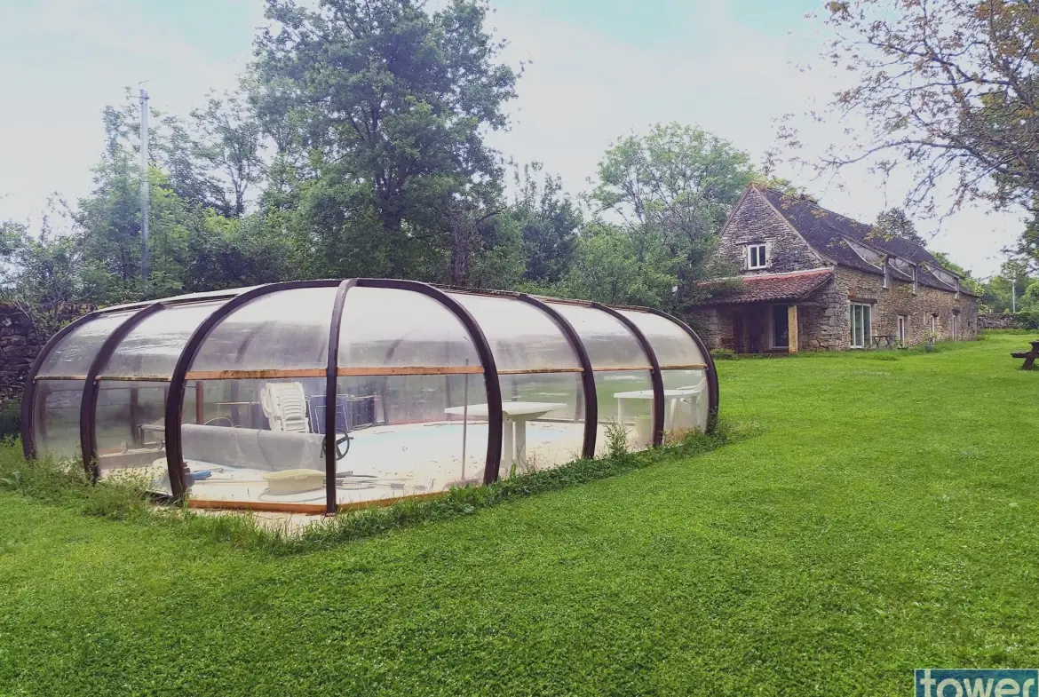 Longère en pierre avec piscine à Martiel - Charmante maison de 183 m2 