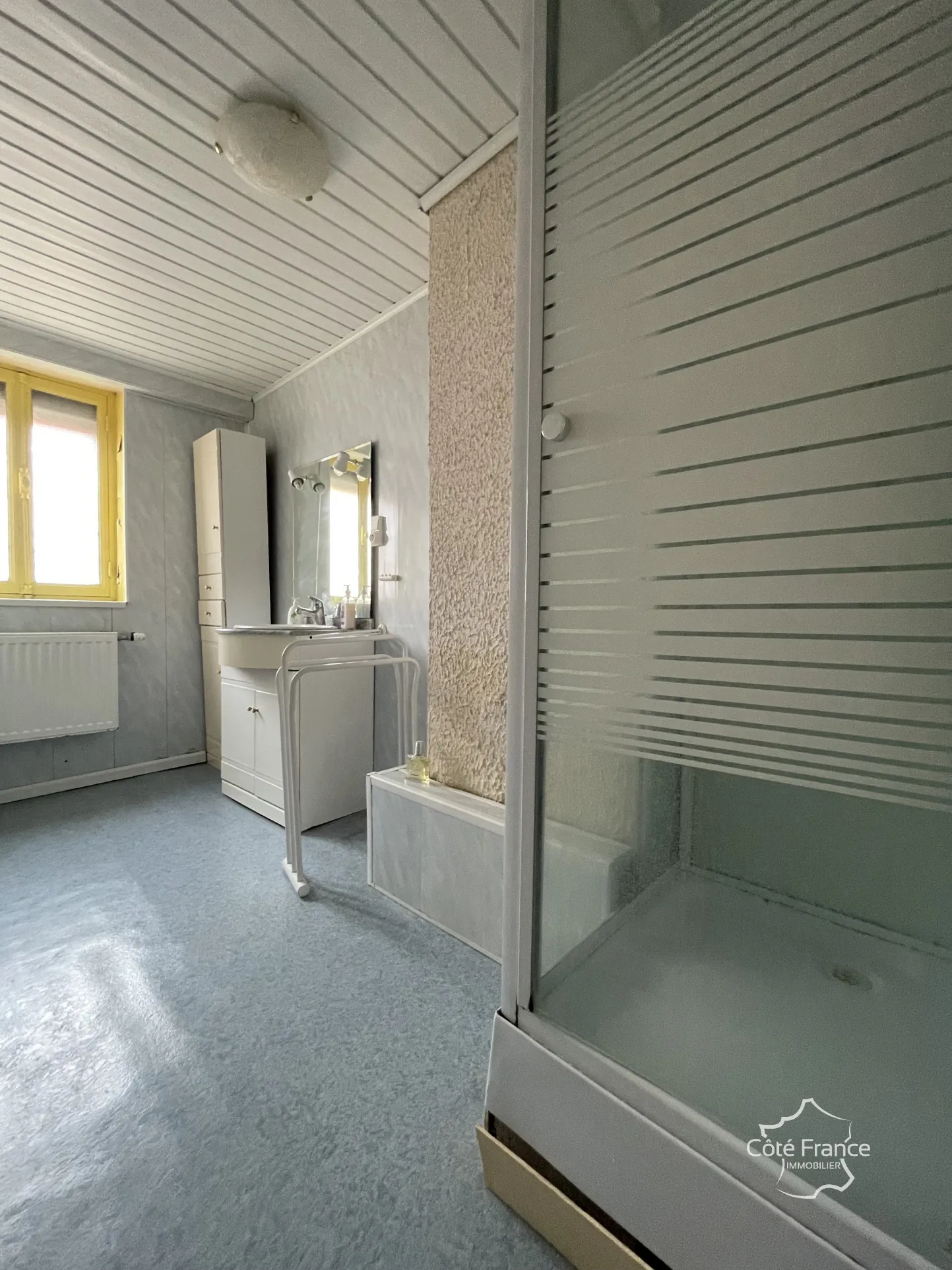 Maison à rénover à Guise - 2 chambres, jardin, prix attractif 