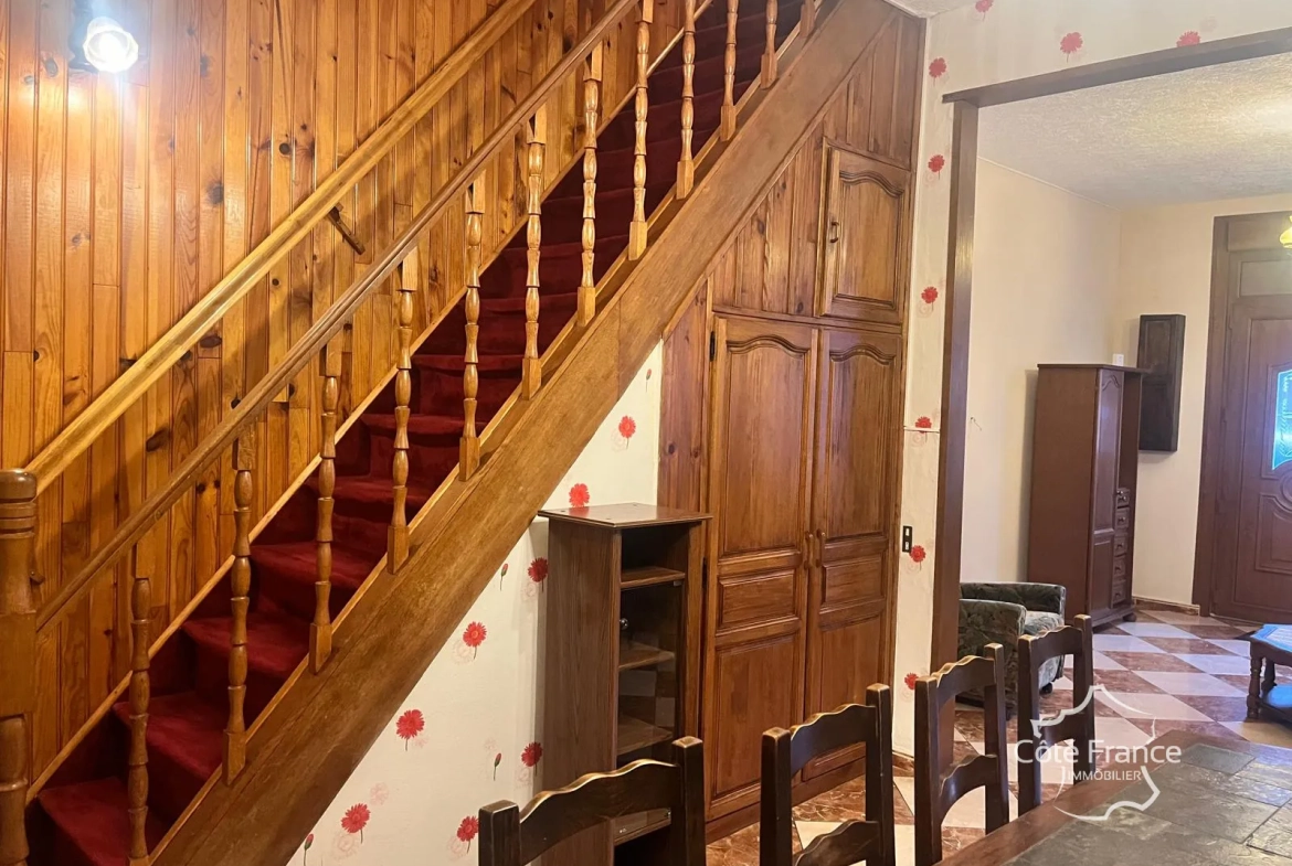 Maison à rénover à Guise - 2 chambres, jardin, prix attractif 