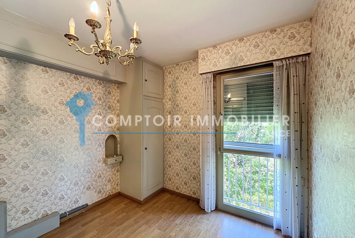 Bel appartement T3 avec vue à Apt – garage, balcon et résidence calme 