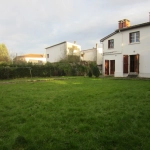 Belle maison des années 70 avec grand jardin à Saint-Girons