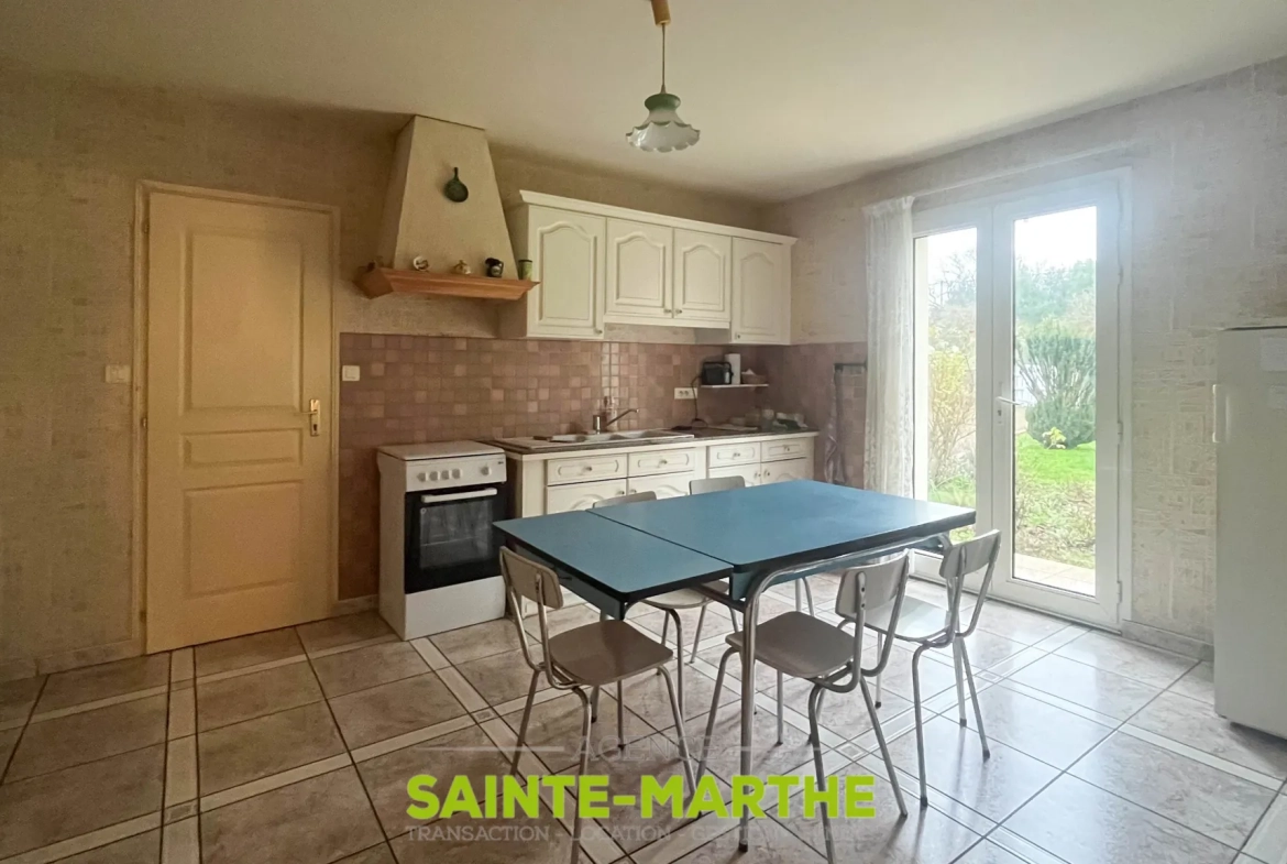 Vente d'un pavillon de plain-pied à Niort avec 3 chambres, garage et jardin 