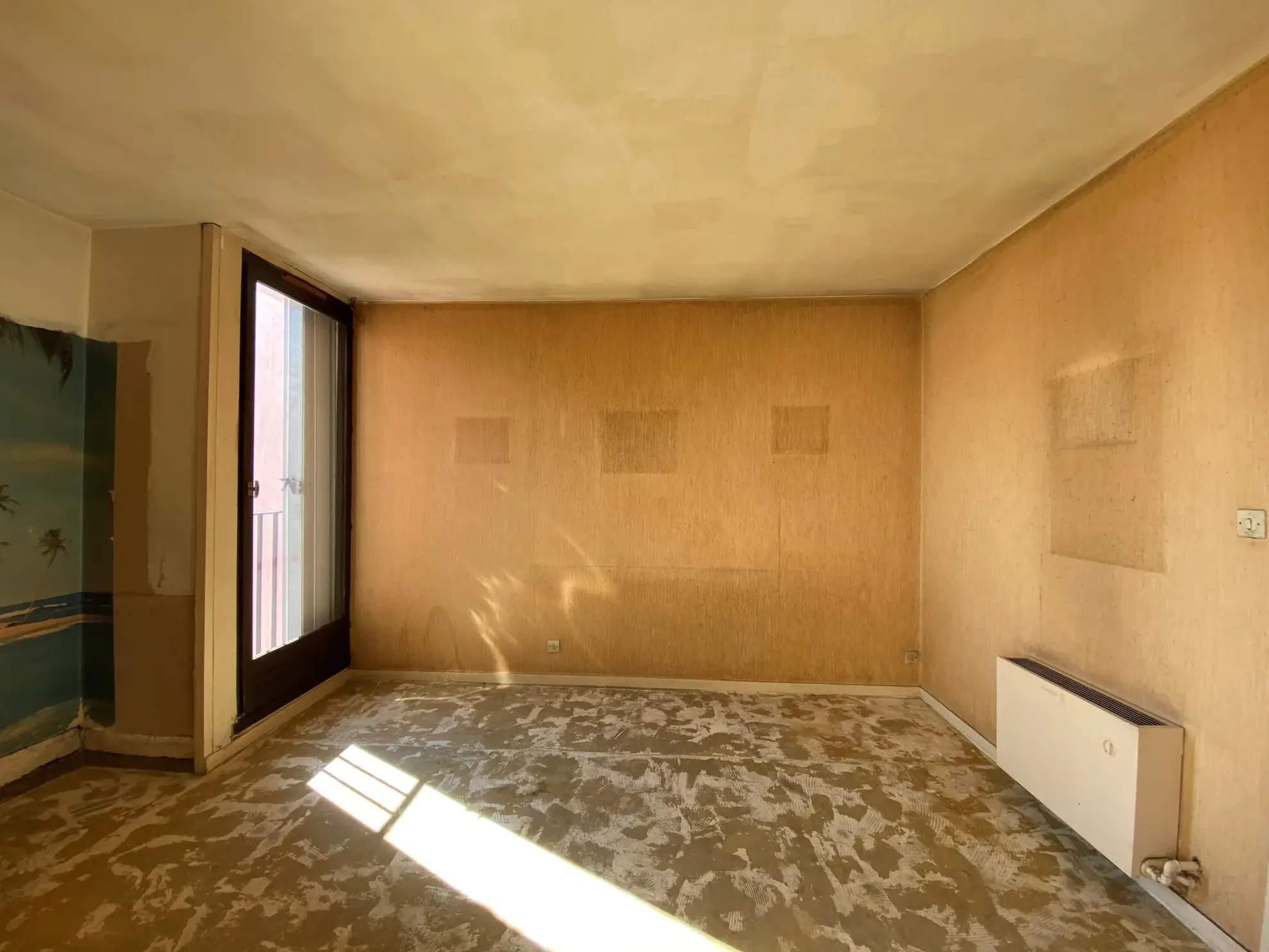 Appartement de 87,41 m² à Palaiseau avec parking et loggia - À rénover 