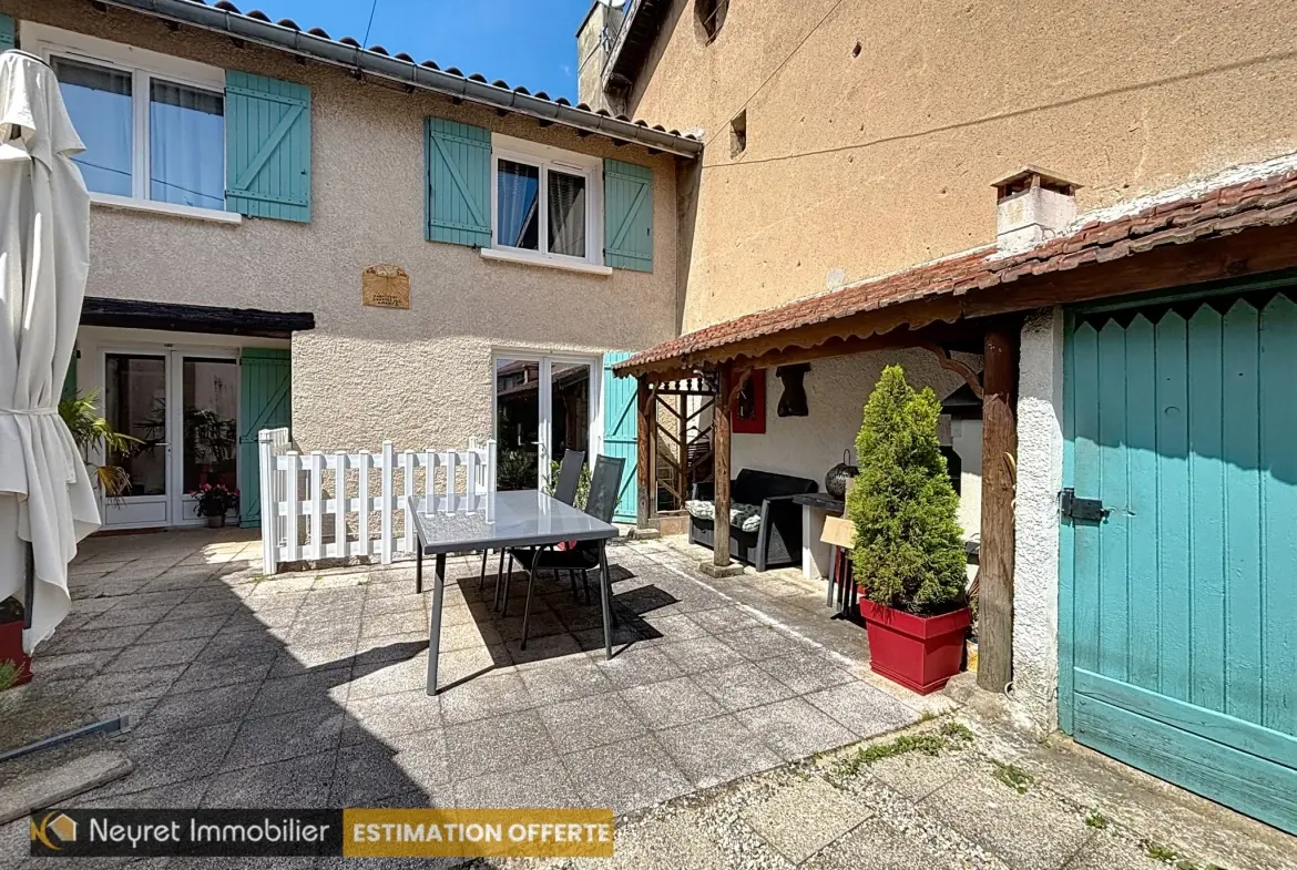 Maison de village avec jardin et terrasse à Givors Bans 